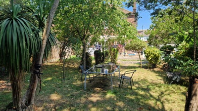 Spacious house looking for a new tenant:) Main Photo