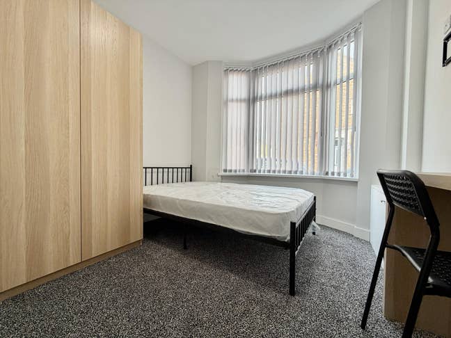 *STUDENTS*Brand New En-suite - Doorstep of Uni Main Photo