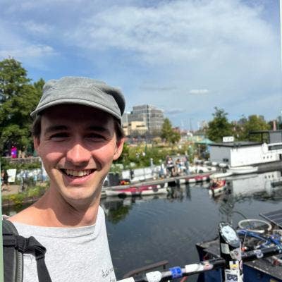 25 year old Irish looking for a room Main Photo