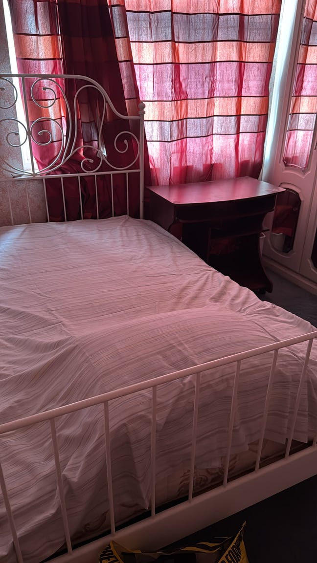 🌟 Stunning Semi-Double Room Available In RM13🌿 Main Photo