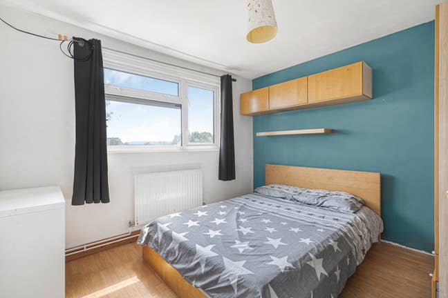 Double Bedroom Available in Guildford Main Photo