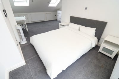 ❤️ En-Suite & Double Room | Move In Today! Main Photo