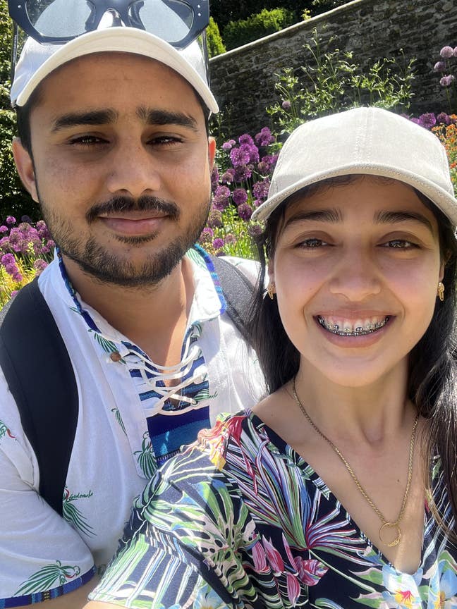     Friendly couple looking for a room or flat  Main Photo