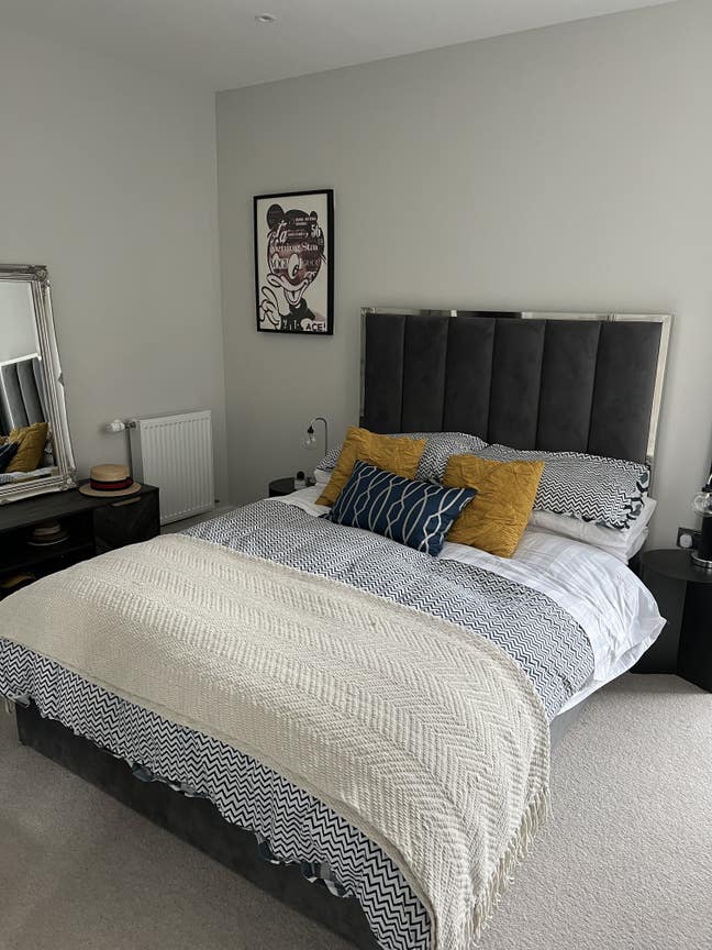Room with en-suite in LGBTQ household in SW17 Main Photo