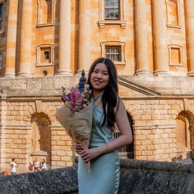 Recent graduate looking to sublet from Oct Main Photo