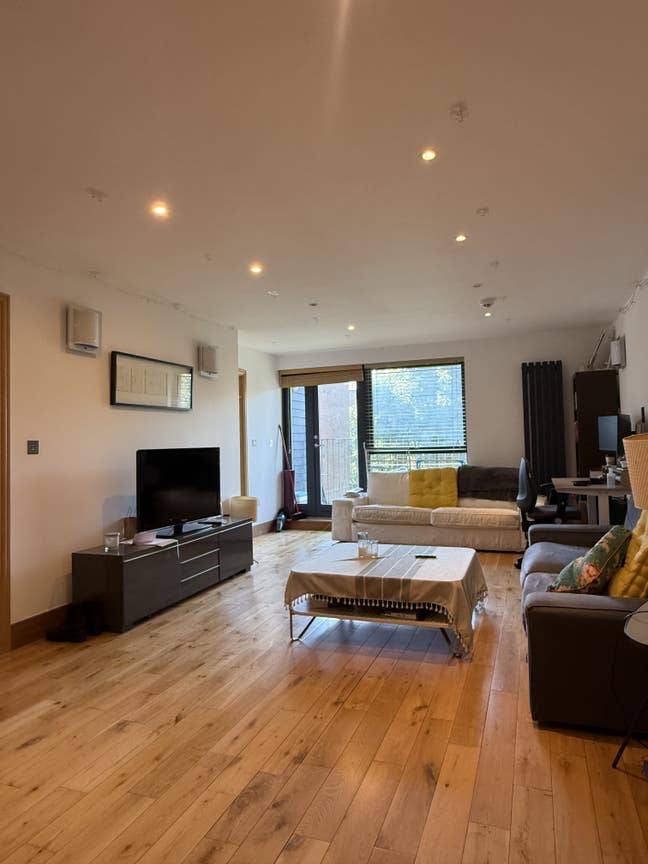 En-suite double room - London Bridge SE1 Main Photo