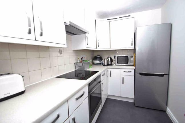 Apartment in Wimbledon with access to garden Main Photo