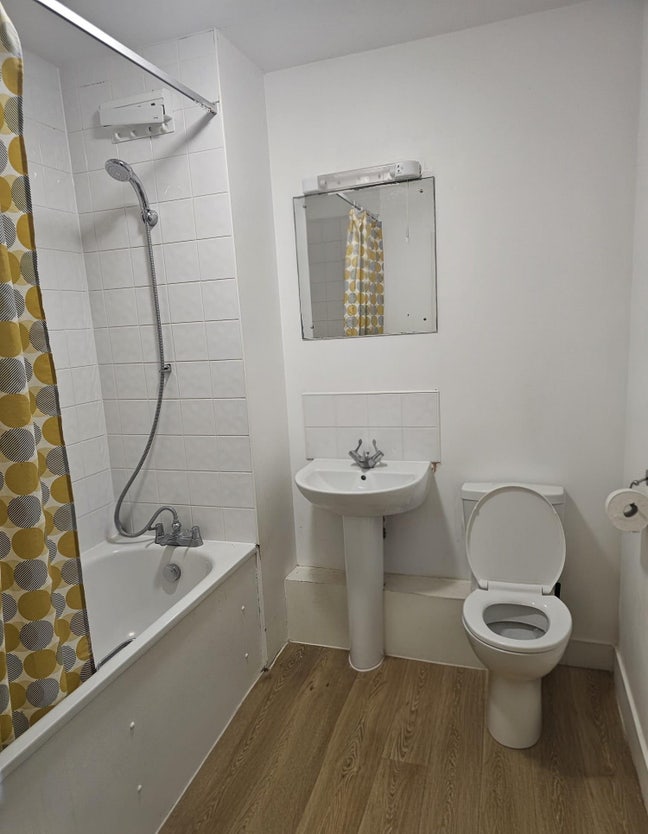 Spacious double room  Main Photo