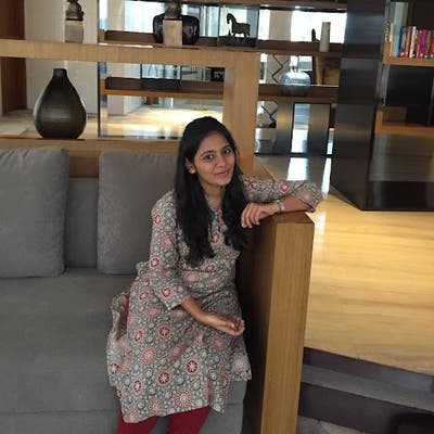 Professional Female seeks a double room Main Photo