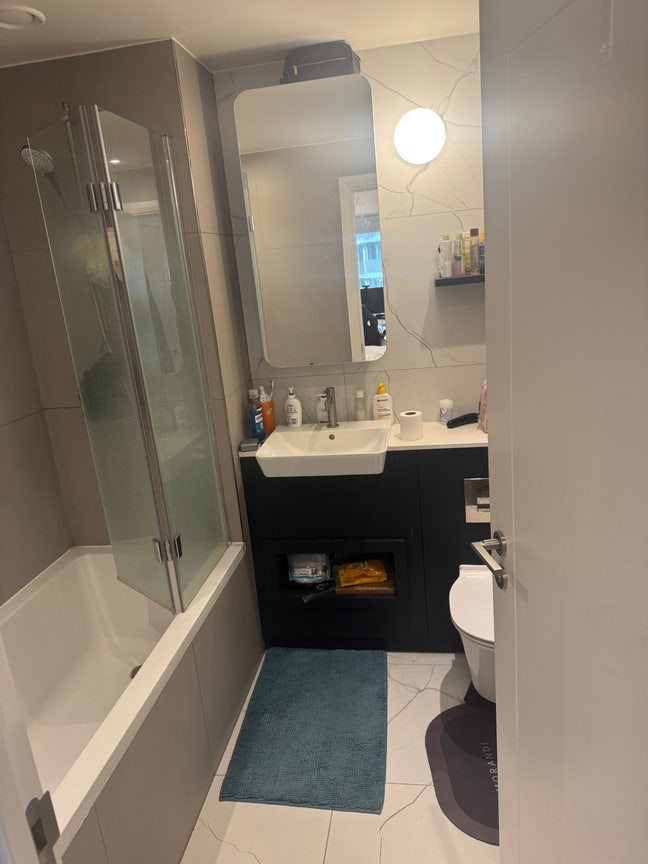New Flatmate needed  Main Photo