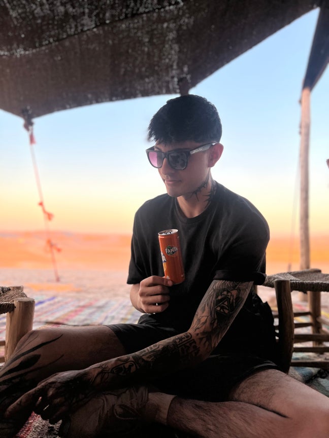 Looking for a 2 bedroom buddy up Main Photo