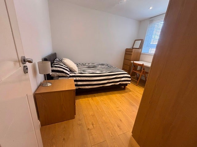 2 x Exceptional doubles, garden SW11 Main Photo