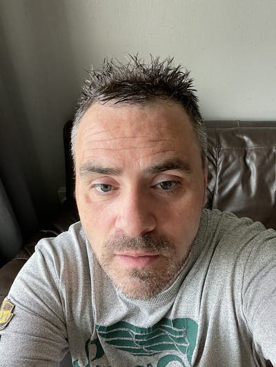 48 year old Male seeks a single or double room Main Photo