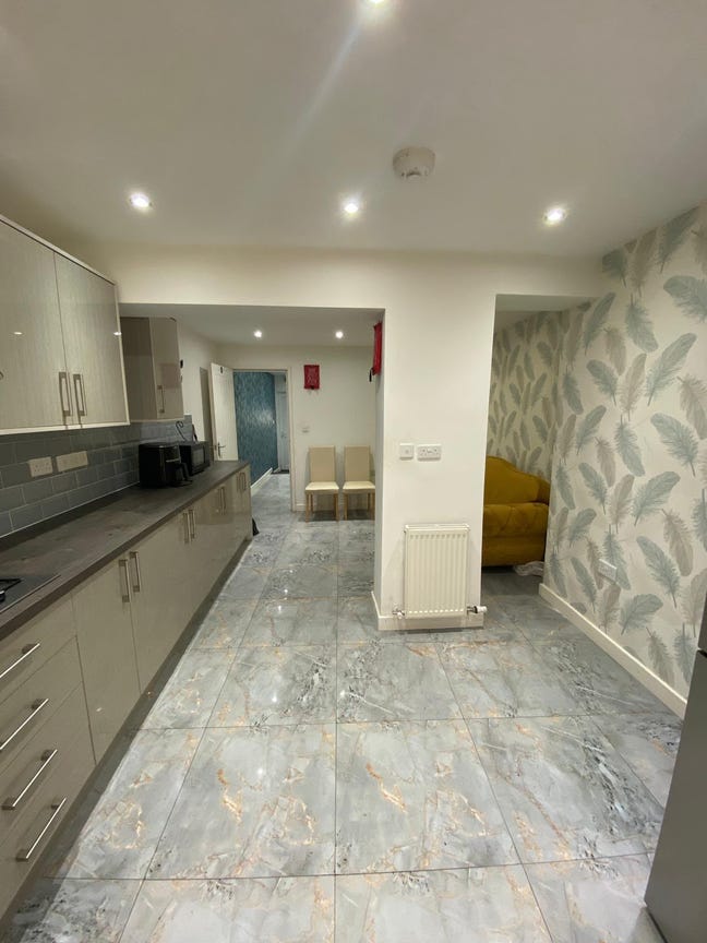 4 Bed Property Licenced Hmo in Hillfields  Main Photo