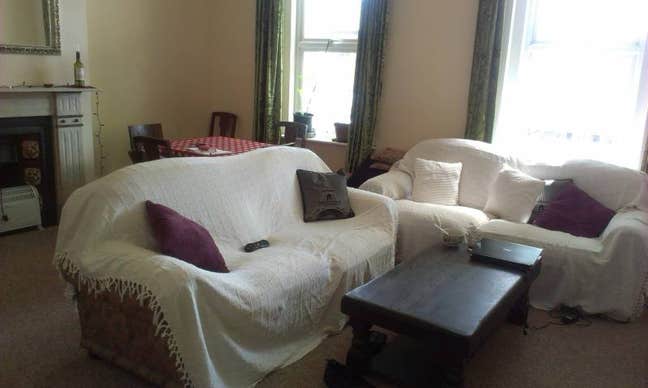 Room to Rent in Homely Flatshare  Main Photo