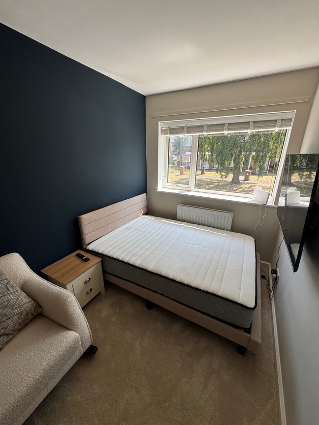 Double room in Solihull available  Main Photo