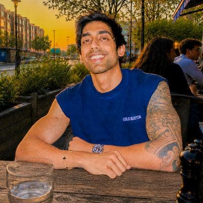 Stop scrolling, you just found your flatmate.  Main Photo