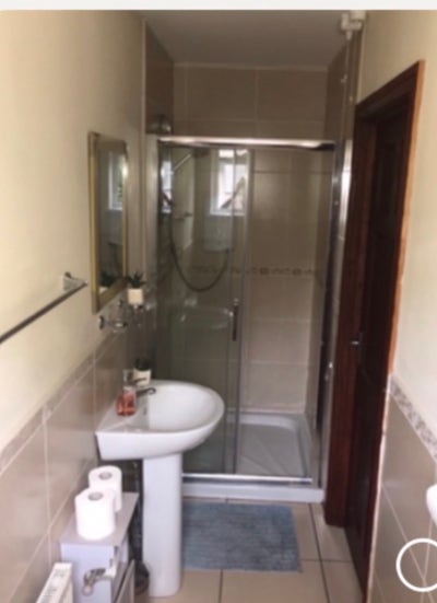 Beautiful one bed apartment   Main Photo