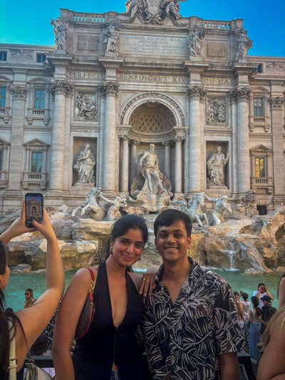 24 Year Old Professionals looking for a flatmate/s Main Photo