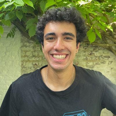 Luca 21, good natured, student at Imperial Main Photo