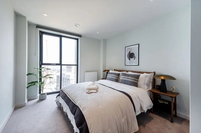 ✨ SUBLET: Beautiful Double Room in South London ✨ Main Photo
