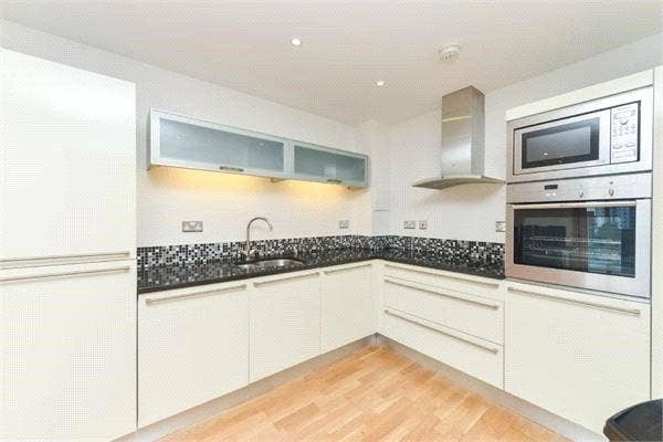 2 Bed flat, South Quay Ability Place Main Photo