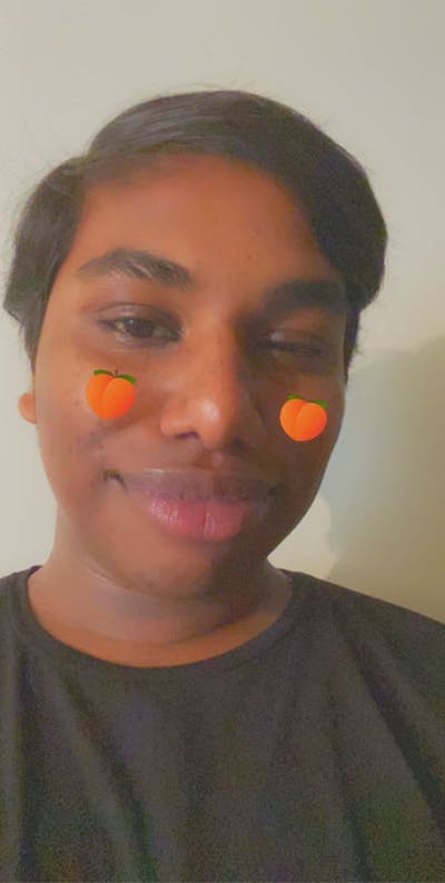 Friendly 26-year-old professional looking for a ro Main Photo