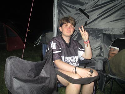 Young professional seeking flat/flatmates Main Photo