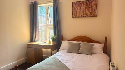 Double Room - Watford Town Centre - All Bills Inc Main Photo