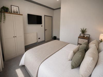 🚨 En Suite Room Close to the City Centre🚨 Main Photo