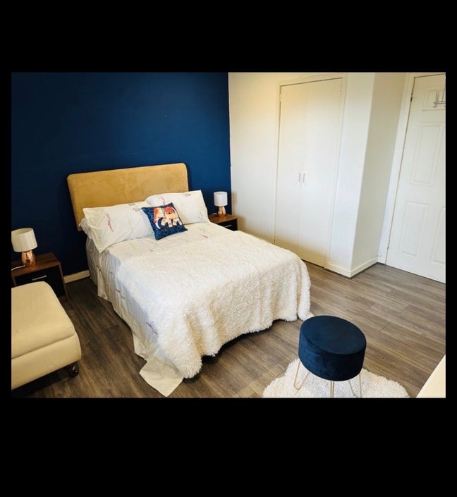 Double bedroom available in 2bhk flat Main Photo