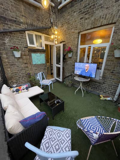 SUBLET - Room in Old Street - Zone 1 Main Photo