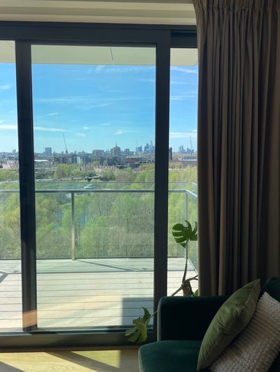 6 month stay in a double room (Stratford) Main Photo
