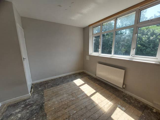 2 Bed Flat in Rugby for &pound;750 Exc Bills Main Photo
