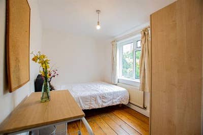 Lovely Rooms in New Cross | Great Transport Links Main Photo
