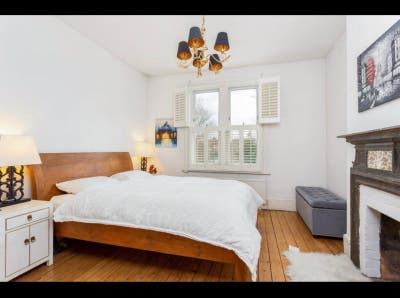 Short Summer Let: Double En-suite Room - Irish ☘️  Main Photo