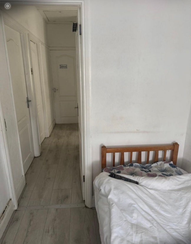Single and Double rooms available in Gillingham  Main Photo