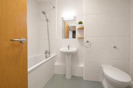 2 bed Apartment! must see in Brixton Hill Main Photo