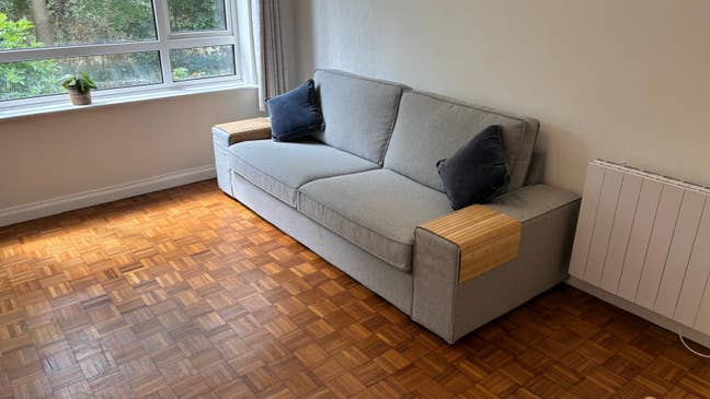 Lovely, light, fresjly refurbished room to rent Main Photo