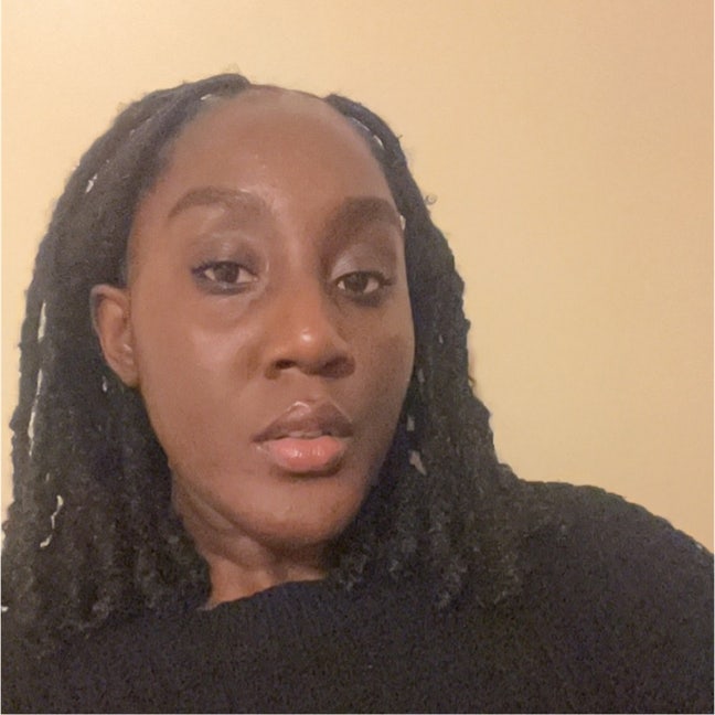 Professional Female seeks a double room Main Photo