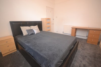 Watlington Street 🛌🟩 Main Photo