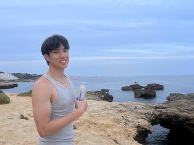 I am a male student aged 21. I am looking for... Main Photo