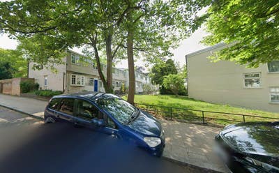 DSS - Studio Flat Available in Sydenham SE23 Main Photo