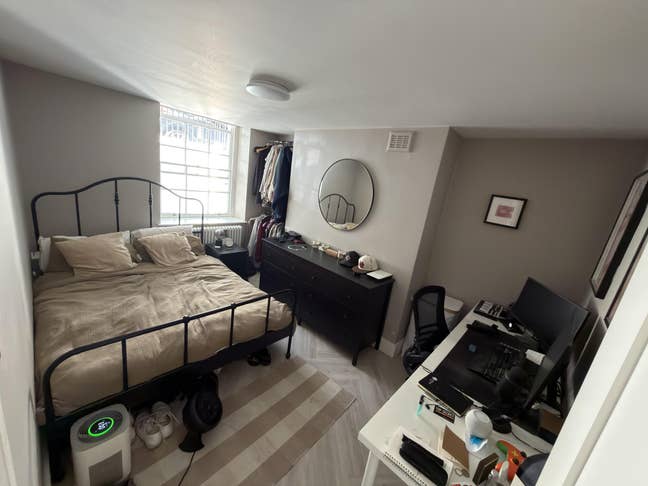 Room in shared flat | Fully furnished  Main Photo