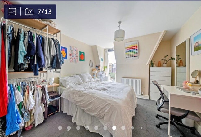  1 month room with ensuite and balcony  Main Photo