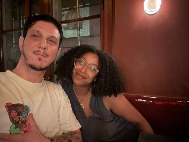 Friendly couple seeking room in flat share Main Photo