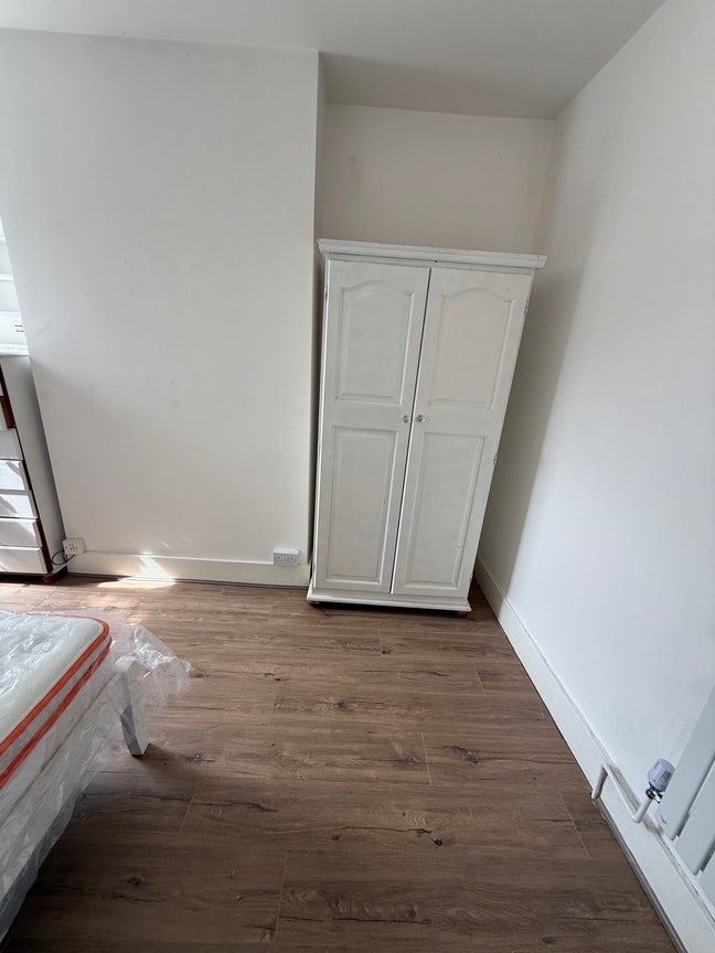 Double room for sharing  Main Photo
