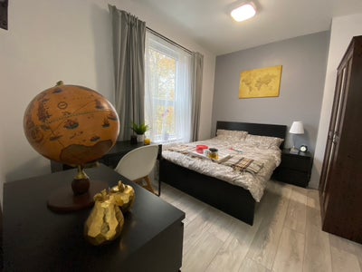 Spacious Ensuite Double Bedroom NE37 Main Photo