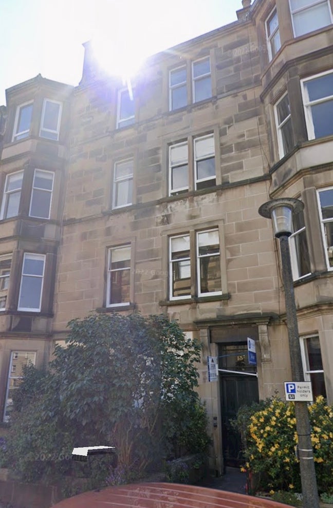 Room in central flat available for Fringe!!! Main Photo