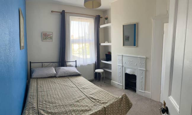 Lovely Room near Tube, All Bills Incl!  Main Photo